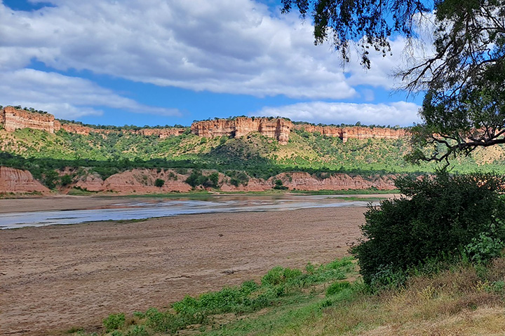Chilojo Cliffs